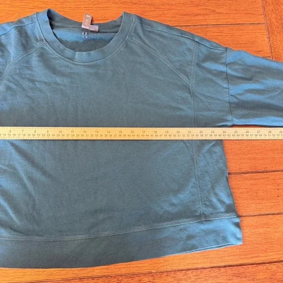 Sweaty Betty After Class Sweatshirt Blue XL Thumbholes Crop Athleisure - Picture 6 of 9